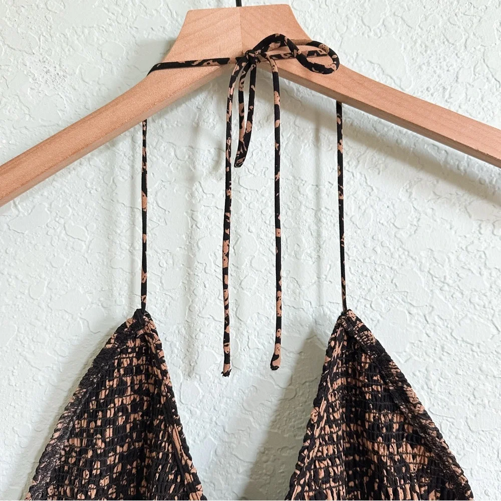 NWT•VICI•Boho Halter Neck Jumpsuit•Size Medium - Picture 5 of 16